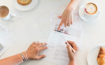 How to communicate effectively with your wedding planner