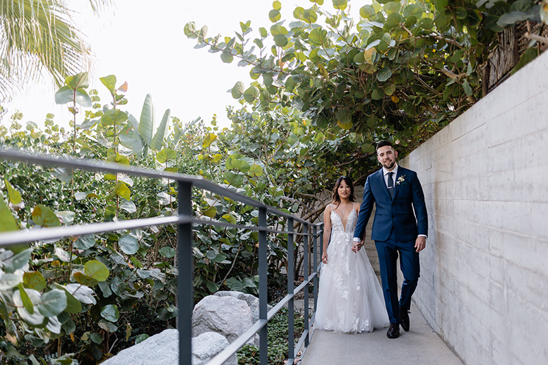Vivi & Alex: A natural wedding in Los Cabos framed in a romantic atmosphere