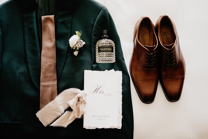 The Groom's Wedding Attire and Accesories