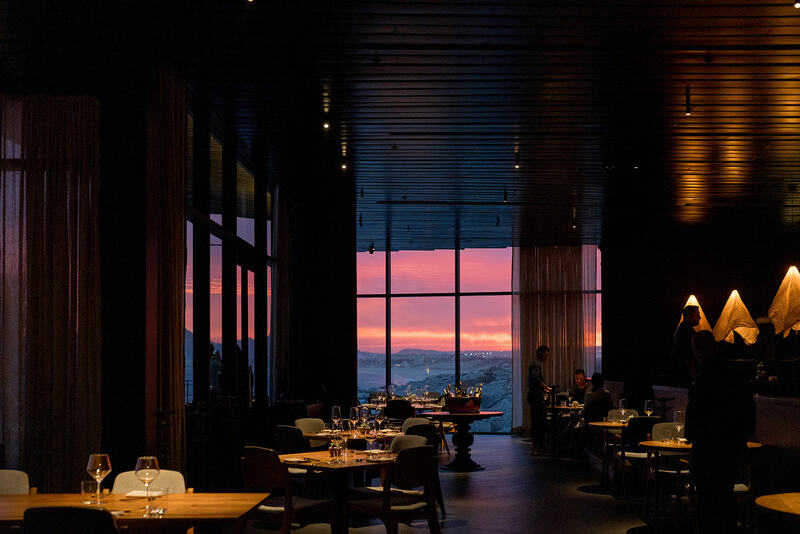 Manta Restaurant Overview