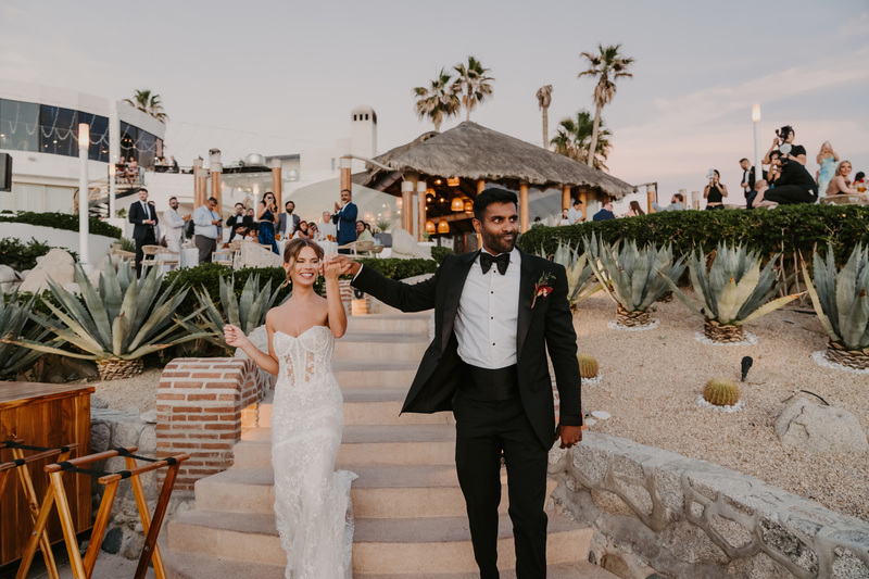 Viktorija and Jacob Arriving ton Their Wedding Reception