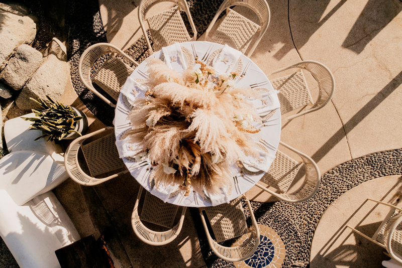 Wedding Trends 2026: Table decor with a Pampas Grass Floral Arrangement