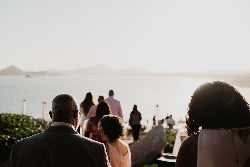 Guests arriving to Sunset Monalisa